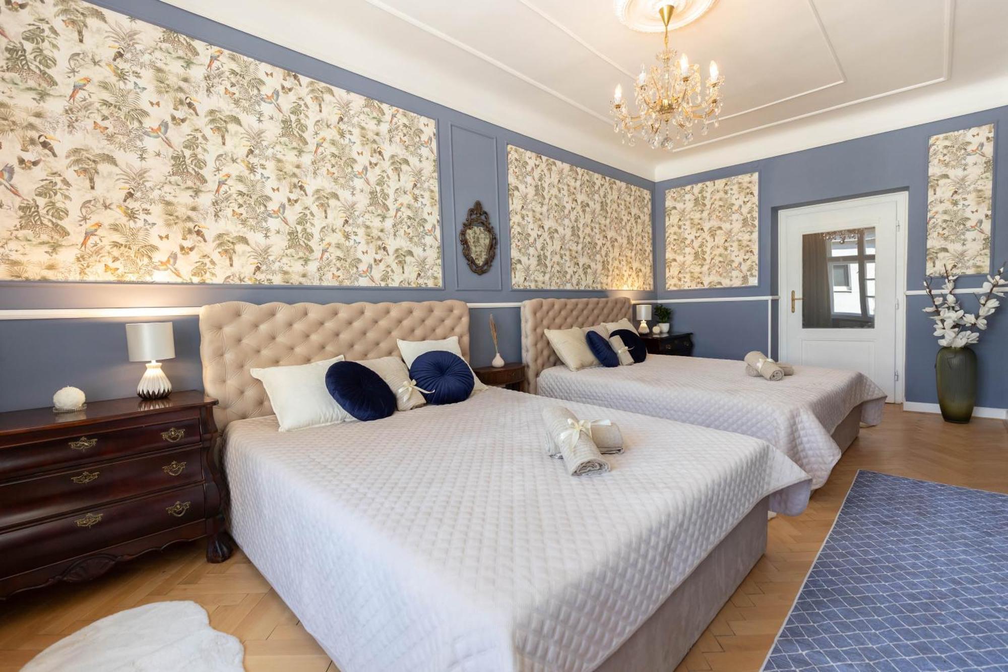 New, Stylish And Spacious Apartment Братислава Екстериор снимка