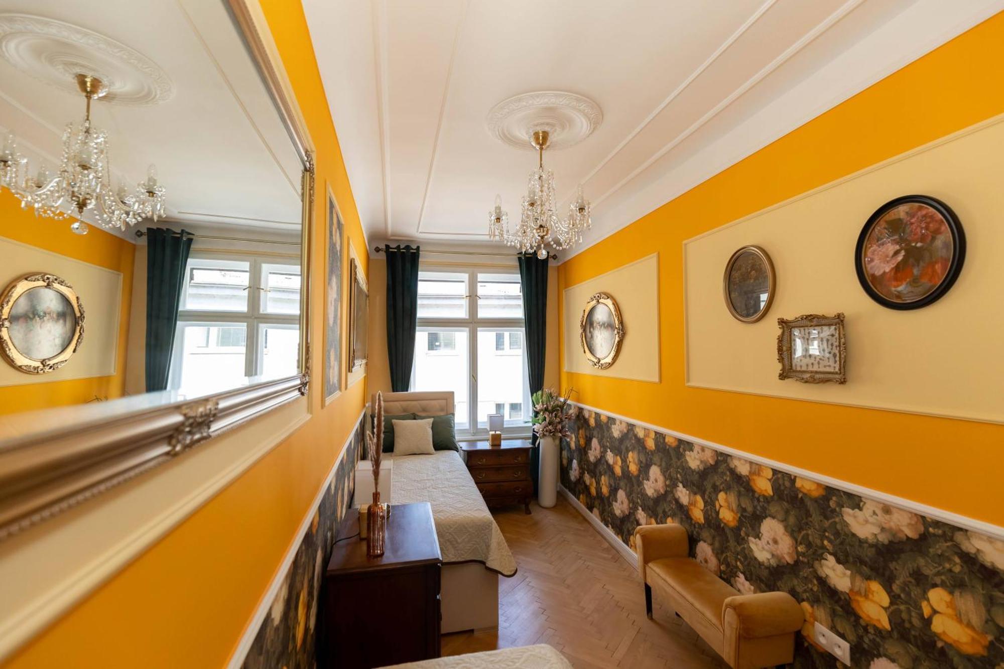 New, Stylish And Spacious Apartment Братислава Екстериор снимка