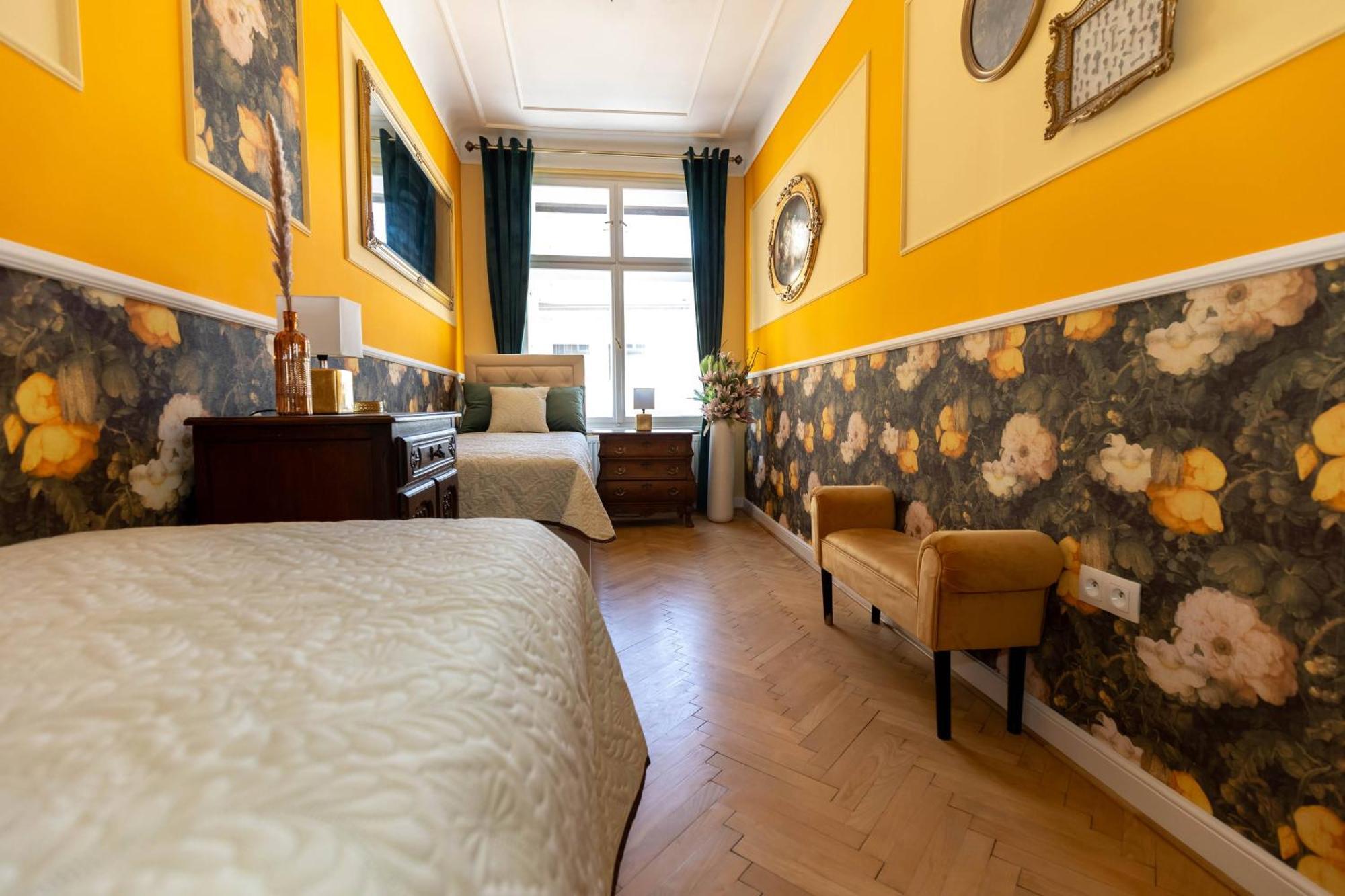 New, Stylish And Spacious Apartment Братислава Екстериор снимка